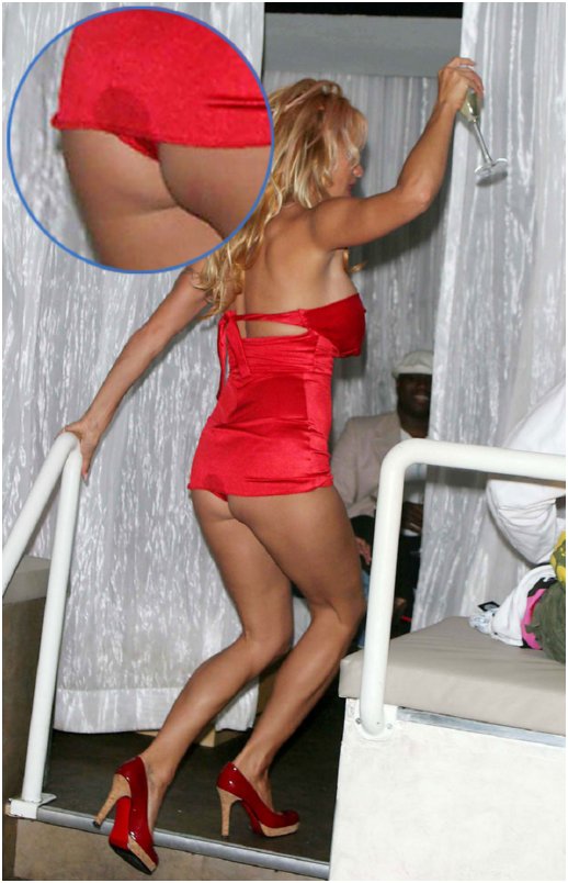 pamela_anderson_wetass